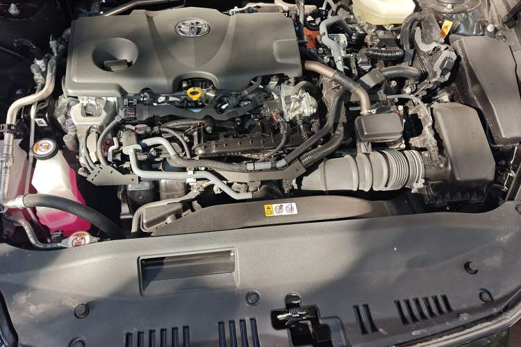 Used Toyota Camry 2024 Dual-Engine 2.5HG Prestige Edition Engine Bay