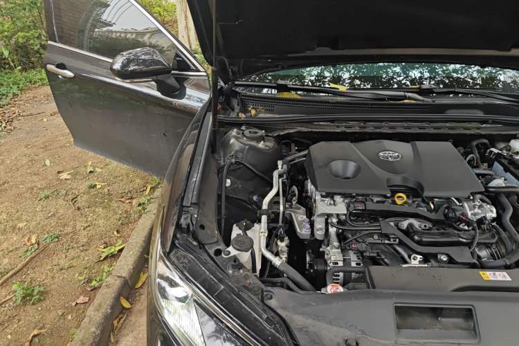 Used Toyota Camry 2024 2.0 GVP Luxury Edition Engine Bay Right