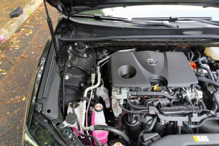 Used Toyota Camry 2024 Dual-Motor 2.0 HE Elite Edition Engine Bay Right