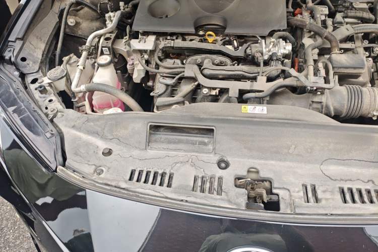 Used Toyota Camry 2024 Dual-Motor 2.0 HGVP Luxury Edition Engine Bay Right