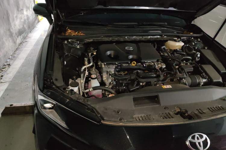 Used Toyota Camry 2024 Dual-Motor 2.0HS Sport Edition Engine Bay Right
