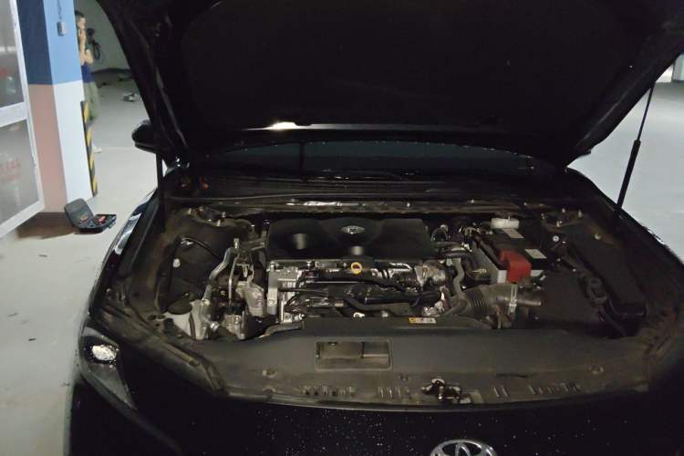 Used Toyota Camry 2024 2.0 GVP Luxury Edition Engine Bay Right