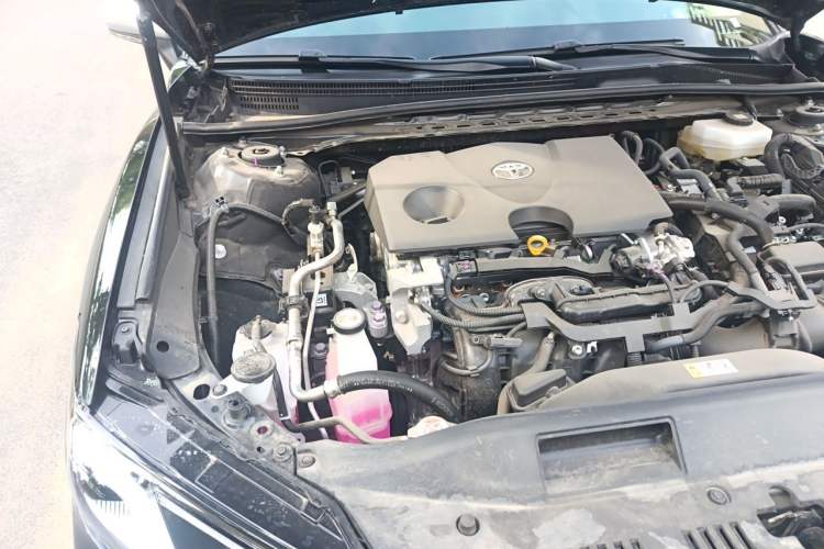 Used Toyota Camry 2024 Dual-Motor 2.0 HE Elite Edition Engine Bay Right