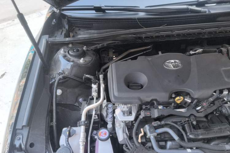 Used Toyota Camry 2024 Dual-Engine 2.5HG Prestige Edition Engine Bay Right