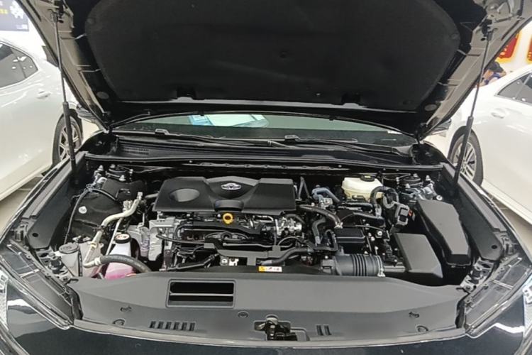 Used Toyota Camry 2024 Dual-Motor 2.0 HE Elite Edition Engine Bay