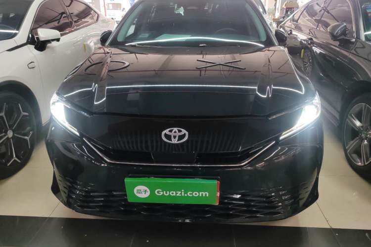 Used Toyota Camry 2024 Dual-Motor 2.0 HGVP Luxury Edition Exterior 1