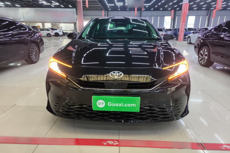 Used Toyota Camry 2024 Dual-Motor 2.0 HG Premium Edition Exterior 1