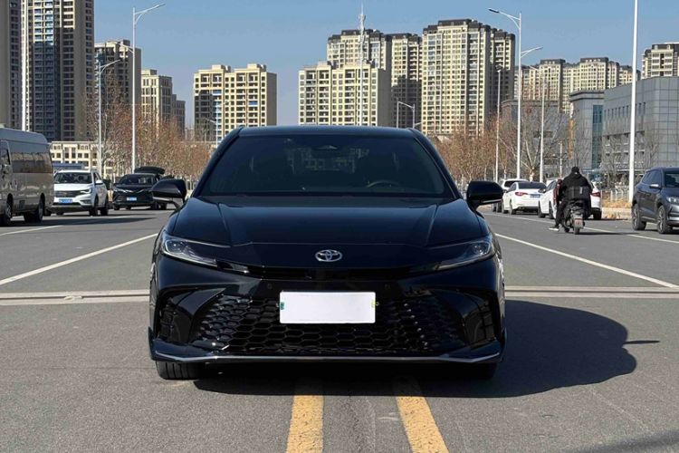 Used Toyota Camry 2024 Dual-Motor 2.5 HXS Sport Plus Edition Exterior 1