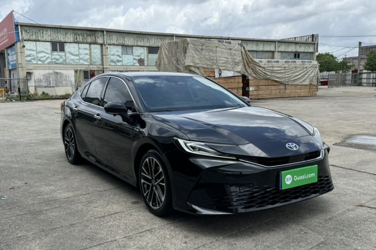 Used Toyota Camry 2024 Dual-Engine 2.5HG Prestige Edition Exterior 2