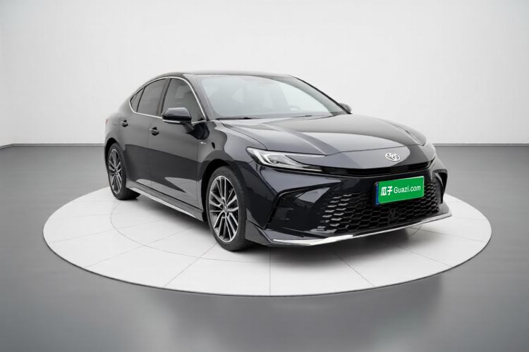 Used Toyota Camry 2024 Dual-Motor 2.5 HXS Sport Plus Edition Exterior 2