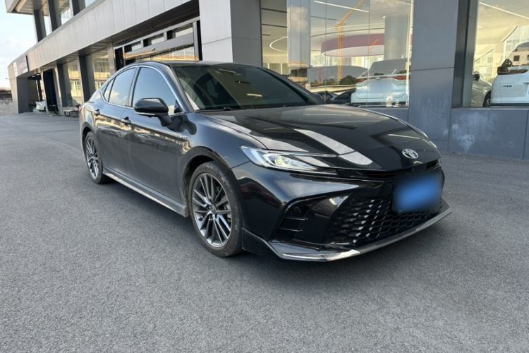 Used Toyota Camry 2024 Dual-Motor 2.0 HXS Sport Plus Edition Exterior 2