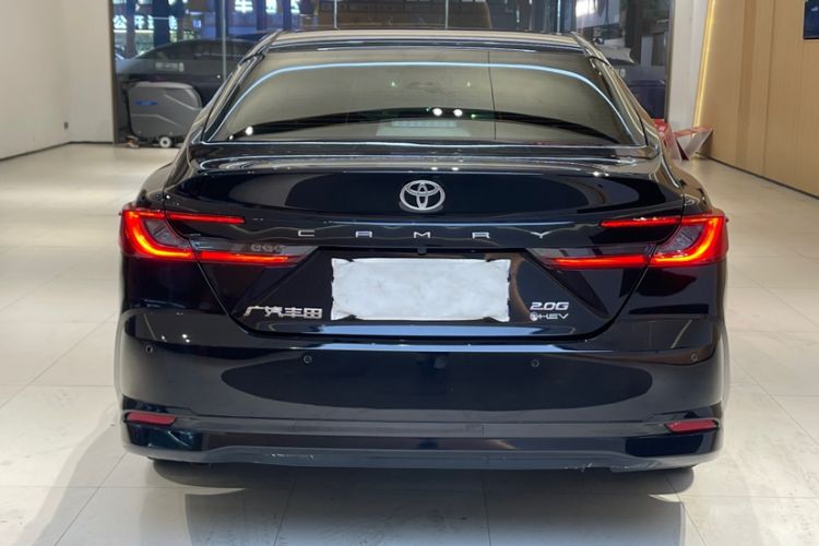 Used Toyota Camry 2024 Dual-Motor 2.0 HG Premium Edition Exterior 3