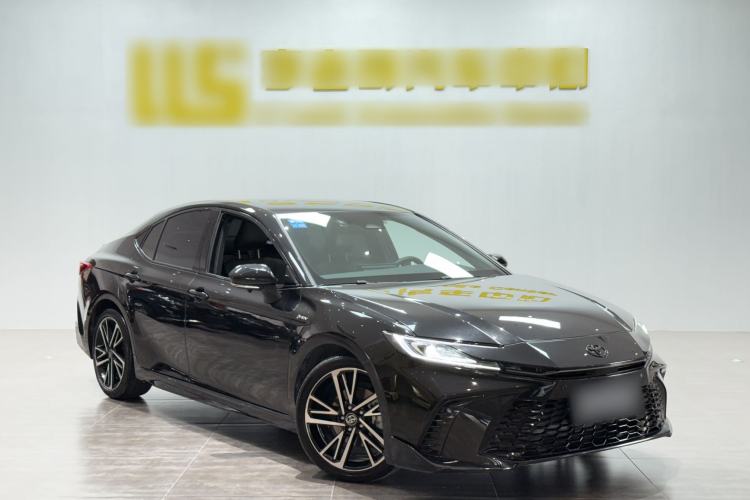 Used Toyota Camry 2024 Dual-Motor 2.0HS Sport Edition Exterior 3