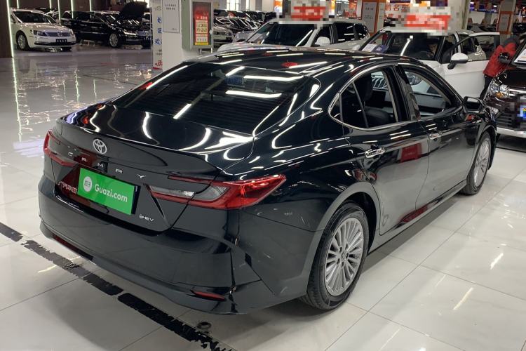Used Toyota Camry 2024 Dual-Motor 2.0 HGVP Luxury Edition Exterior 3