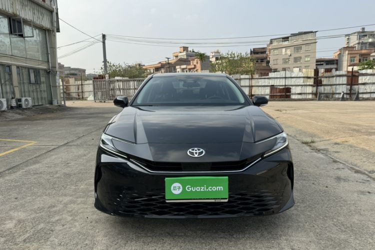 Used Toyota Camry 2024 Dual-Motor 2.0 HG Premium Edition Exterior 4