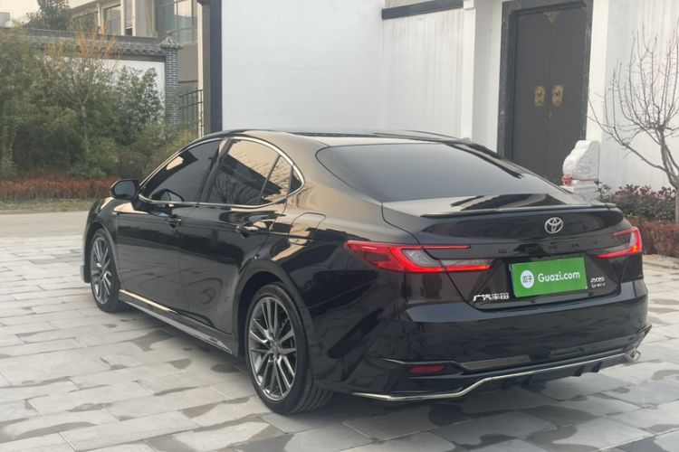 Used Toyota Camry 2024 Dual-Motor 2.0 HXS Sport Plus Edition Exterior 4