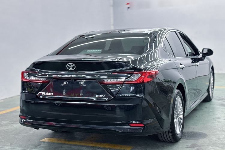 Used Toyota Camry 2024 Dual-Motor 2.0 HGVP Luxury Edition Exterior 5