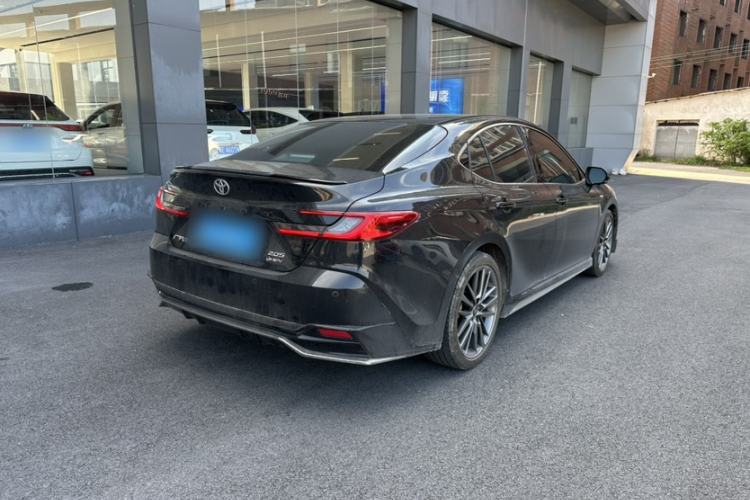 Used Toyota Camry 2024 Dual-Motor 2.0 HXS Sport Plus Edition Exterior 5