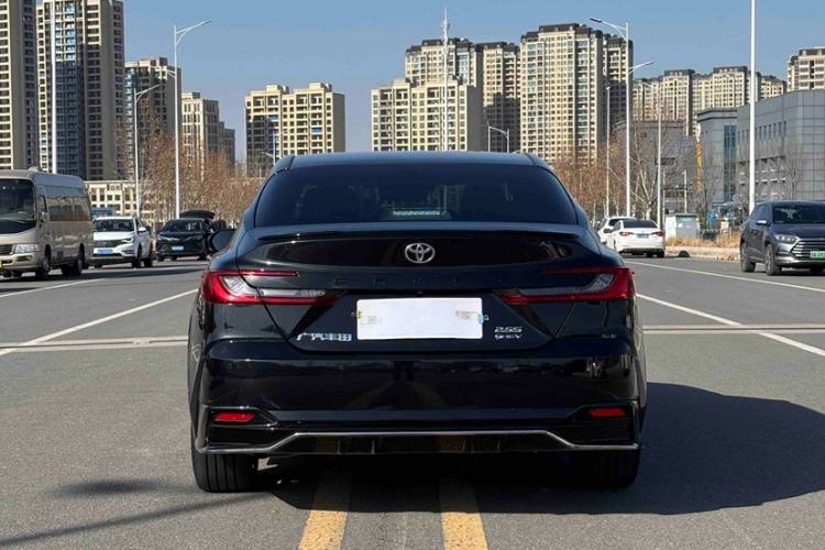 Used Toyota Camry 2024 Dual-Motor 2.5 HXS Sport Plus Edition Exterior 5