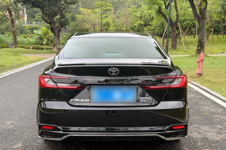 Used Toyota Camry 2024 Dual-Motor 2.0 HXS Sport Plus Edition Exterior 5