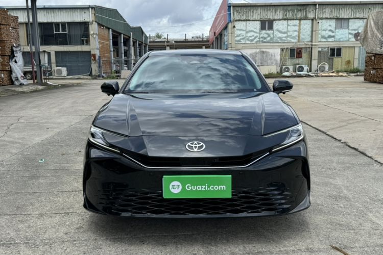 Used Toyota Camry 2024 Dual-Engine 2.5HG Prestige Edition Exterior 6