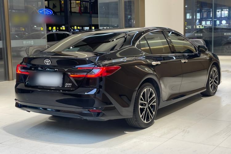 Used Toyota Camry 2024 Dual-Motor 2.0 HG Premium Edition Exterior 6