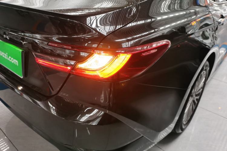 Used Toyota Camry 2024 Dual-Motor 2.0 HGVP Luxury Edition Exterior 6