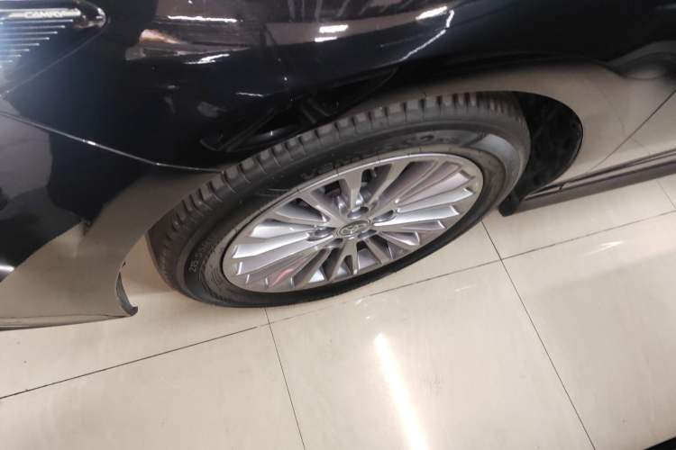 Used Toyota Camry 2024 Dual-Motor 2.0 HGVP Luxury Edition Exterior 7