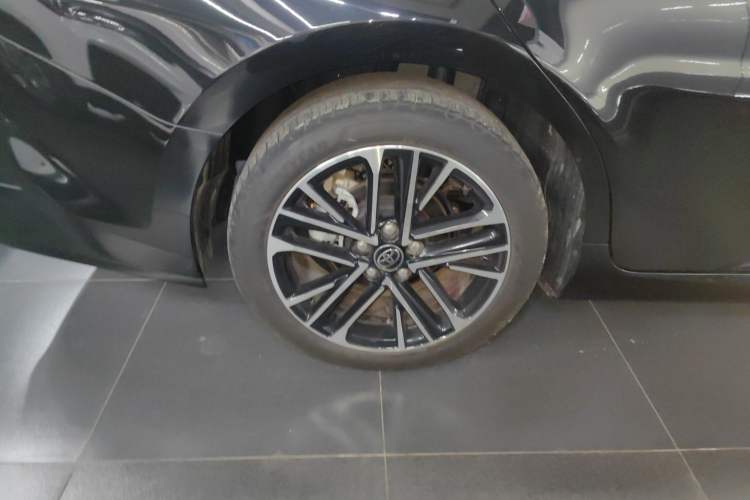Used Toyota Camry 2024 Dual-Engine 2.5HG Prestige Edition Exterior 8