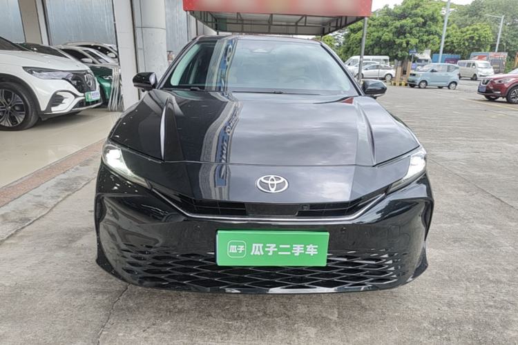 Used Toyota Camry 2024 Dual-Engine 2.5HG Prestige Edition Front