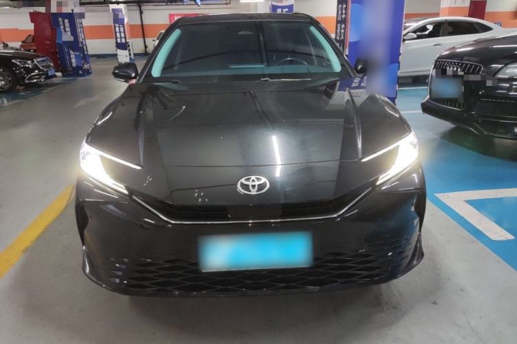 Used Toyota Camry 2024 2.0G Prestige Edition Front