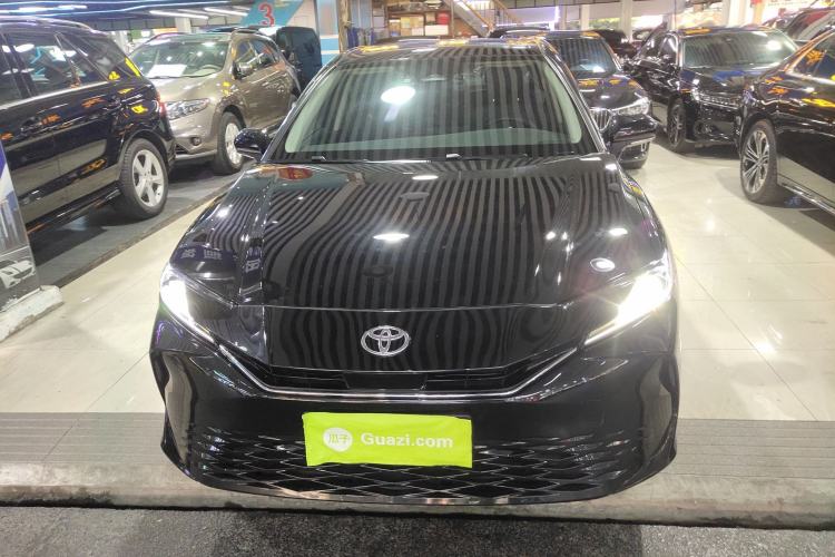 Used Toyota Camry 2024 Dual-Motor 2.0 HGVP Luxury Edition Front