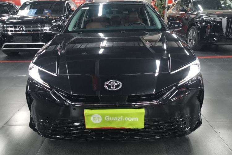 Used Toyota Camry 2024 Dual-Motor 2.0 HG Premium Edition Front