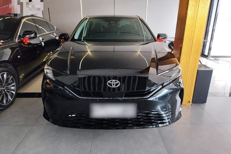 Used Toyota Camry 2024 Dual-Motor 2.0 HGVP Luxury Edition Front