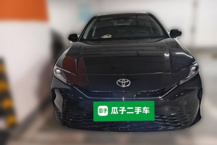 Used Toyota Camry 2024 Dual-Motor 2.0 HE Elite Edition Front