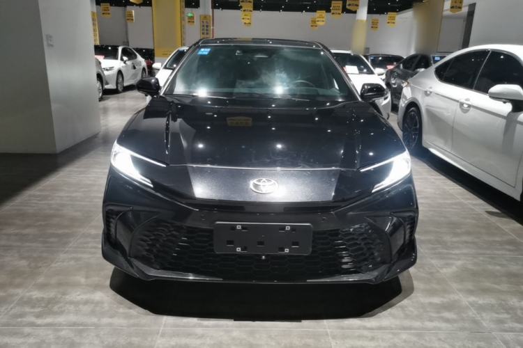 Used Toyota Camry 2024 Dual-Motor 2.0HS Sport Edition Front