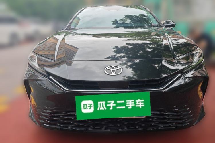 Used Toyota Camry 2024 Dual-Motor 2.0 HE Elite Edition Front