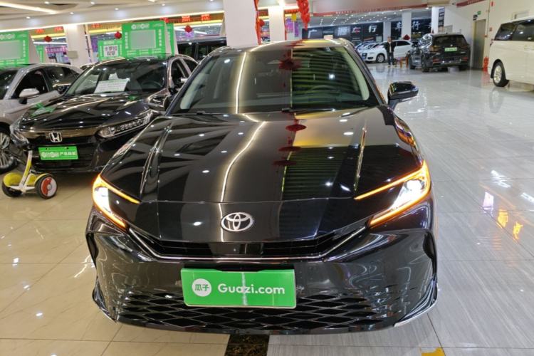 Used Toyota Camry 2024 Dual-Motor 2.0 HG Premium Edition Front