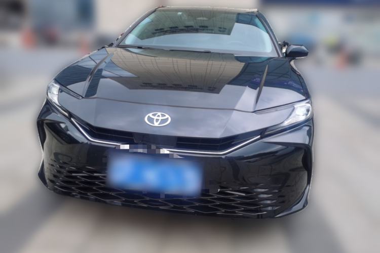 Used Toyota Camry 2024 Dual-Motor 2.0 HGVP Luxury Edition Front