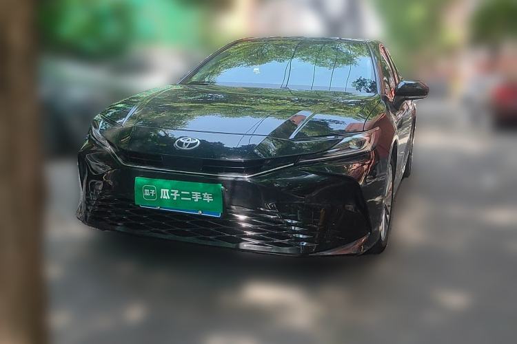 Used Toyota Camry 2024 Dual-Motor 2.0 HGVP Luxury Edition Front