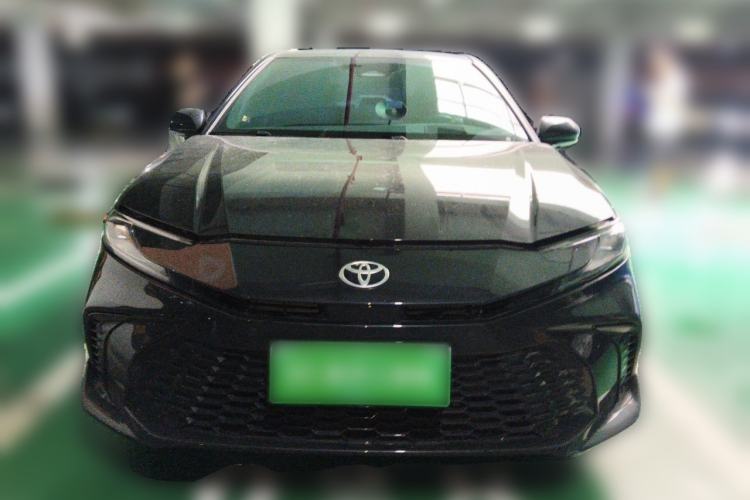 Used Toyota Camry 2024 Dual-Motor 2.0HS Sport Edition Front