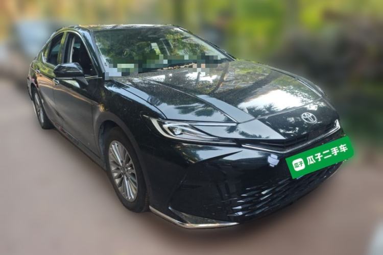 Used Toyota Camry 2024 2.0G Prestige Edition Front Right 45 Deg