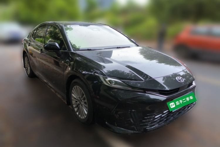 Used Toyota Camry 2024 Dual-Motor 2.0 HE Elite Edition Front Right 45 Deg