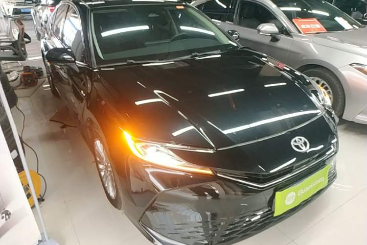 Used Toyota Camry 2024 Dual-Motor 2.0 HGVP Luxury Edition Front Right 45 Deg