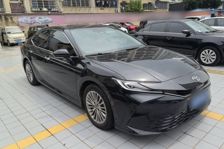 Used Toyota Camry 2024 2.0 GVP Luxury Edition Front Right 45 Deg
