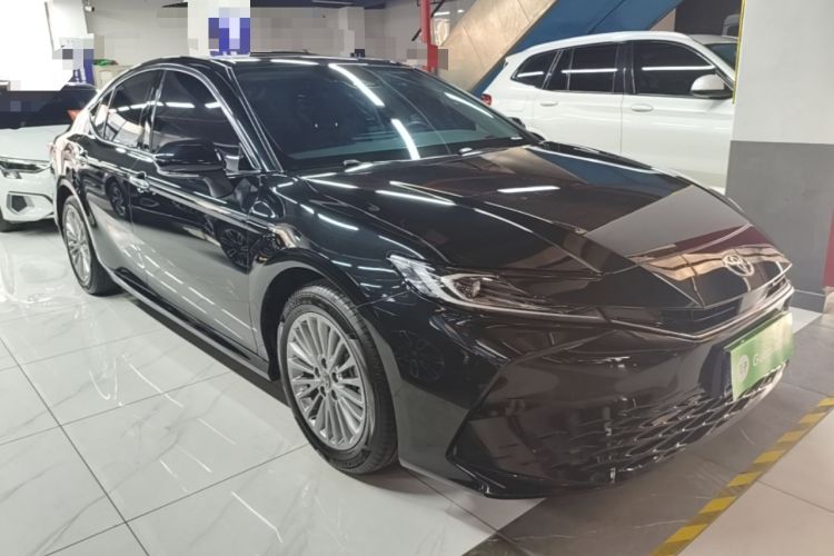 Used Toyota Camry 2024 2.0 GVP Luxury Edition Front Right 45 Deg