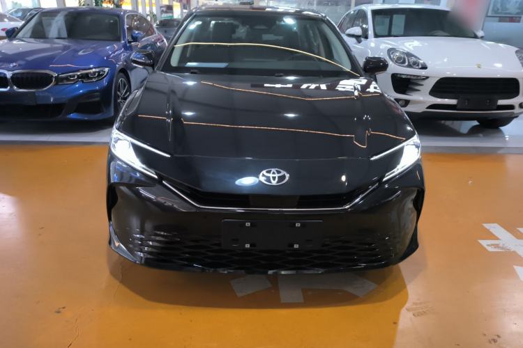 Used Toyota Camry 2024 Dual-Motor 2.0 HG Premium Edition Front