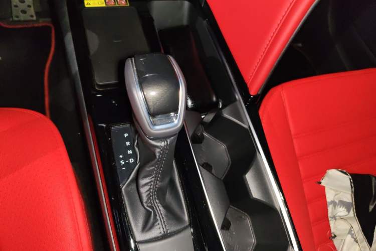 Used Toyota Camry 2024 Dual-Motor 2.0HS Sport Edition Gear Lever