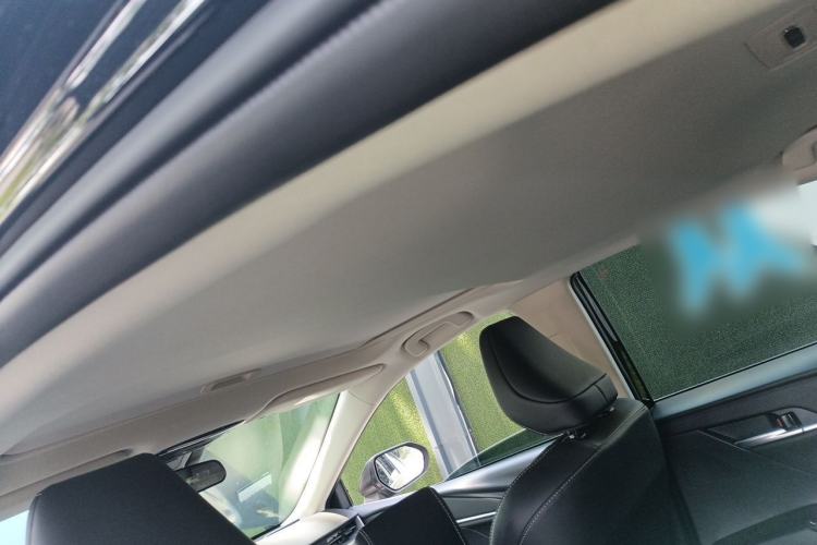 Used Toyota Camry 2024 Dual-Motor 2.0 HGVP Luxury Edition Headliner