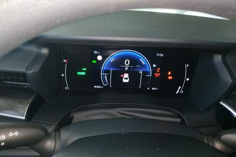 Used Toyota Camry 2024 Dual-Motor 2.0 HE Elite Edition Instrument Cluster